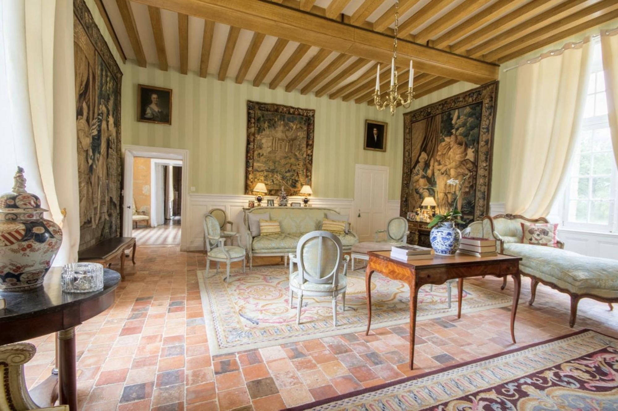 Chateau De Cadouzan Saint-Dolay エクステリア 写真